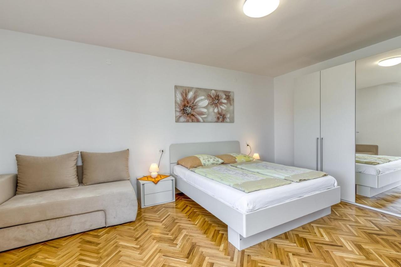 Apartment Complex Silva Rovinj Dış mekan fotoğraf